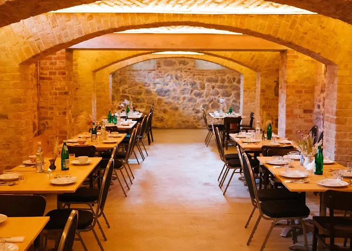 Coconat-a Workation Retreat & Coworking Otel